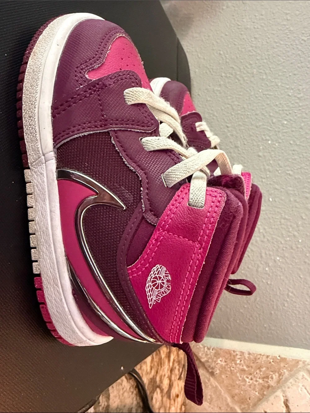 Nike Kids High-Top Sneakers in Pink and Plum